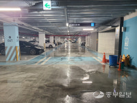 [독자제보] 화성 서동탄역파크자이2차 주차장 물바다… 하자보수는 하세월?