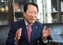 [사람in] 김병문 대한노인회 수원시 권선구지회 회장 어르신들 위해 혼신의 열정 다할 것