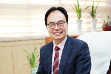 [학교탐방 인터뷰] 강범석 김포 장기고 교장 미래사회 인재 양성 위해 교육적 패러다임의 대전환 필요