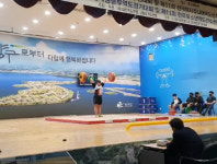 안산공고 박혜정, 전국유소년역도선수권대회 여자유소년 81kg급 3관왕 등극.. 5개 대회 연속 3관왕