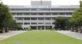 [종합] 군포시청 압수수색 날 팀장급 공무원 투신 사망… 경찰 투기 수사대상 아냐
