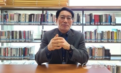 [두둠칫 도서관] 오상환 이충고등학교 교장 독서는 삶의 지혜를 얻는 가장 중요한 일