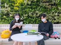 경기도일자리재단, 부천 주사무소에 북카페 조성… 독서경영 시작