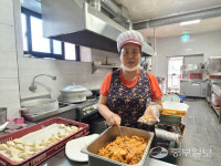 [사람in] 이월란 이천 온정손만두 대표 꾸준한 기부 통해 지역과 상생하는 가게 될 것