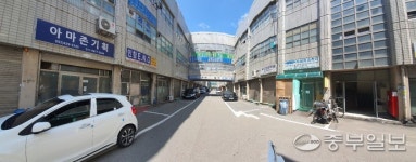 발길 끊긴 인천 공구상가… 손님 없어 대낮에 셔터 내려