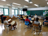 [짭짤한 우리 솜씨] 부천 고강초 난타 동아리…난타로 즐거움 찾고 스트레스 날려요