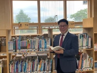 [두둠칫 도서관] 신화용 흥천초 교장 독서는 자기 표현 배우는 최고의 교육