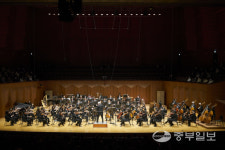 경기필, 창단 첫 슈만 교향곡 전곡 연주 도전… 19·20일 수원·서울서 공연