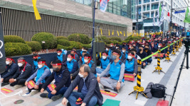 글로벌 기업 HPPK 노사분규 발생… 강제휴업 명령에 직원들 집단 반발