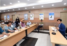 새로운 의정부 만들자… 김동근 시장, 환경자원센터 인근 주민과의 현장 소통의 장 열어