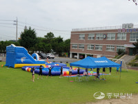 안성산평초등학교, 물놀이 축제 통해 생존수영 교육