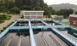 수원 광교정수장서 유충 추정 소형 생물 발견… 市, 원인 파악 나서