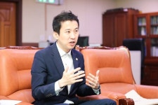 [인터뷰] 송바우나 안산시의회 의장 청년의원 비중 높아진 안산시의회… 정치 영역서 청년문제 해결하겠다