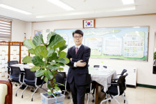 [즐거운 우리 학교] 황기권 가평북중 교장 창의융합형 인재 육성 위한 현재진행형의 미래교육 실천할 것