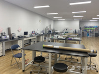 [희망가득 강소기업] 케이피텍, 플라스틱 필름시트 선도기업… 데코시트로 수출 영역 확장