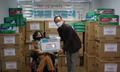 한국마사회 인천연수지사, 증증뇌병변장애인협회에 기부금 전달