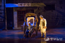 [경기도 연극단체 기행] ⑦ 연극은 클래식 시대적 가치를 지키다…군포 극단 연극마을