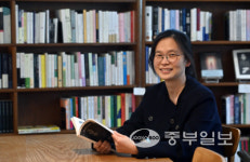 [우리동네 책방여행] 다북이들과 책읽는 즐거움 솔솔… 안성 다즐링북스