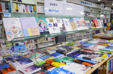 [우리동네 책방여행] 동네서점 살리는 실질적인 지원 이뤄졌으면… 부천 은성문고