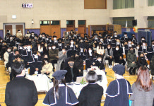 김포 걸포초등학교, 맞벌이 부모님도 함께하는 토요일 졸업식 화제