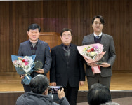 박준모·정완기 안양시의원, 경기실버포럼 우수의원 표창 수상