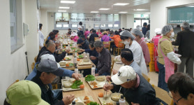 안성시노인복지관, 칠장사와 함께 무료 나눔 식사 진행