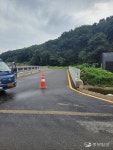 민가도 산책로도 없는데… 16억 짜리 이상한 다리