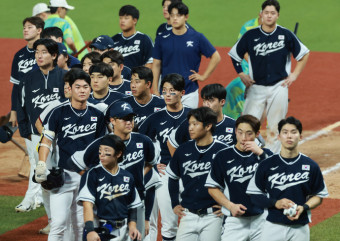 [항저우 아시안게임] 야구 대표팀, 대만에 0-4 패배… 무기력한 공격력으로 득점 기회 날려