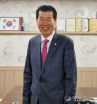 [힘내라! 인천중기] 임웅재 사진앨범인쇄협동조합 이사장 앨범 속 추억 계속 지켜줘야죠