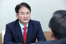 지방시대 위원장 만난 이동환 고양시장 특례사무 이양 ·법제화를