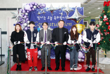 김경일 파주시장, 학생자치축제 예산지원 대상 12개교 축제 방문