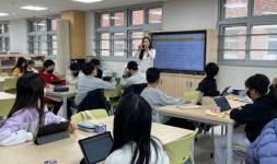 망포초, 겨울방학 독서교육 미디어 북아트로 학생 웃음꽃 활짝