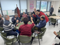 김석훈 예비후보, 정곡경로당 떡국나눔행사 참석