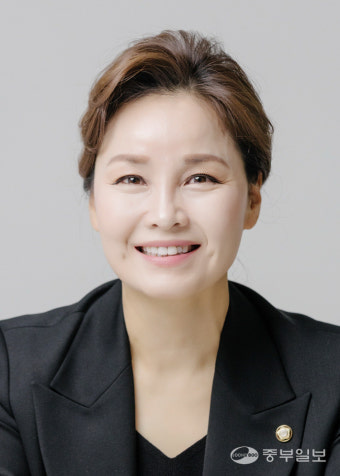 민주, 1차 경선 경인 5곳 모두 '현역' 승리