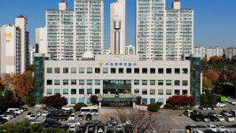 수원중부경찰서, 치매 노인 시민 제보로 발견...감사장 전달