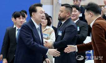 [중부포토] 인천민생토론회 참석한 윤석열 대통령