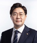 박찬대 선대위 확장… 전직 한국GM 고문 및 인천공항공사 감사 합류