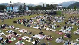 가평 자라섬이 들썩들썩… 1만여 명 시민, 음악으로 활력 충전