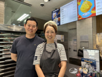 [인천in] 부평4동 파리바게트 윤녕주·박용근 부부 빵 나눔, 가게 여는 동안 계속해야죠