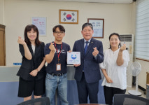 수원시 정자1동, SK마이크로웍스에 사랑나눔수원 인증 현판 전달