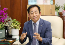 [의정 人터뷰] 김연균 의정부시의회 의장 소통과 공감대를 조성하는 협치 의회가 되겠습니다