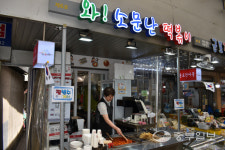 [MZ 전통시장, 여기요 여기] 맥주축제 되살린 군포역전시장, 시원한 역전 드라마 쏜다