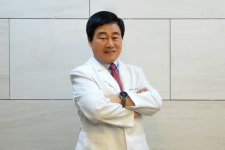 김홍용 서송병원 원장 10년 안에 종합병원-재활병원-요양병원 3각 체제 구축