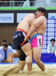 수원시청 정창조, 삼척장사씨름 부상 기권 장사등극 실패