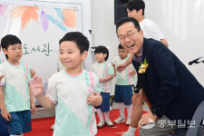 인천 연수구, 송도5동 작은도서관 개관