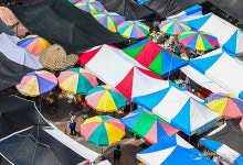 [중부포토] 추석 앞두고 북적이는 모란5일장