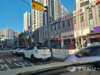 [긴급진단 스쿨존 불법주차] 3배 과태료에도… 스쿨존은 불법주차 차량에 몸살