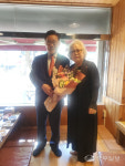 김호석 대일개발 회장 정곡경로당의 모범경로당 지정 축하