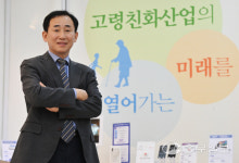[희망가득 강소기업] 공석만 시스포케어 대표 "디지털 수호천사로 어르신 건강 지킵니다"