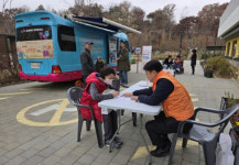 LH 고양지축8단지 토닥토닥버스와 노인인권상담소 운영